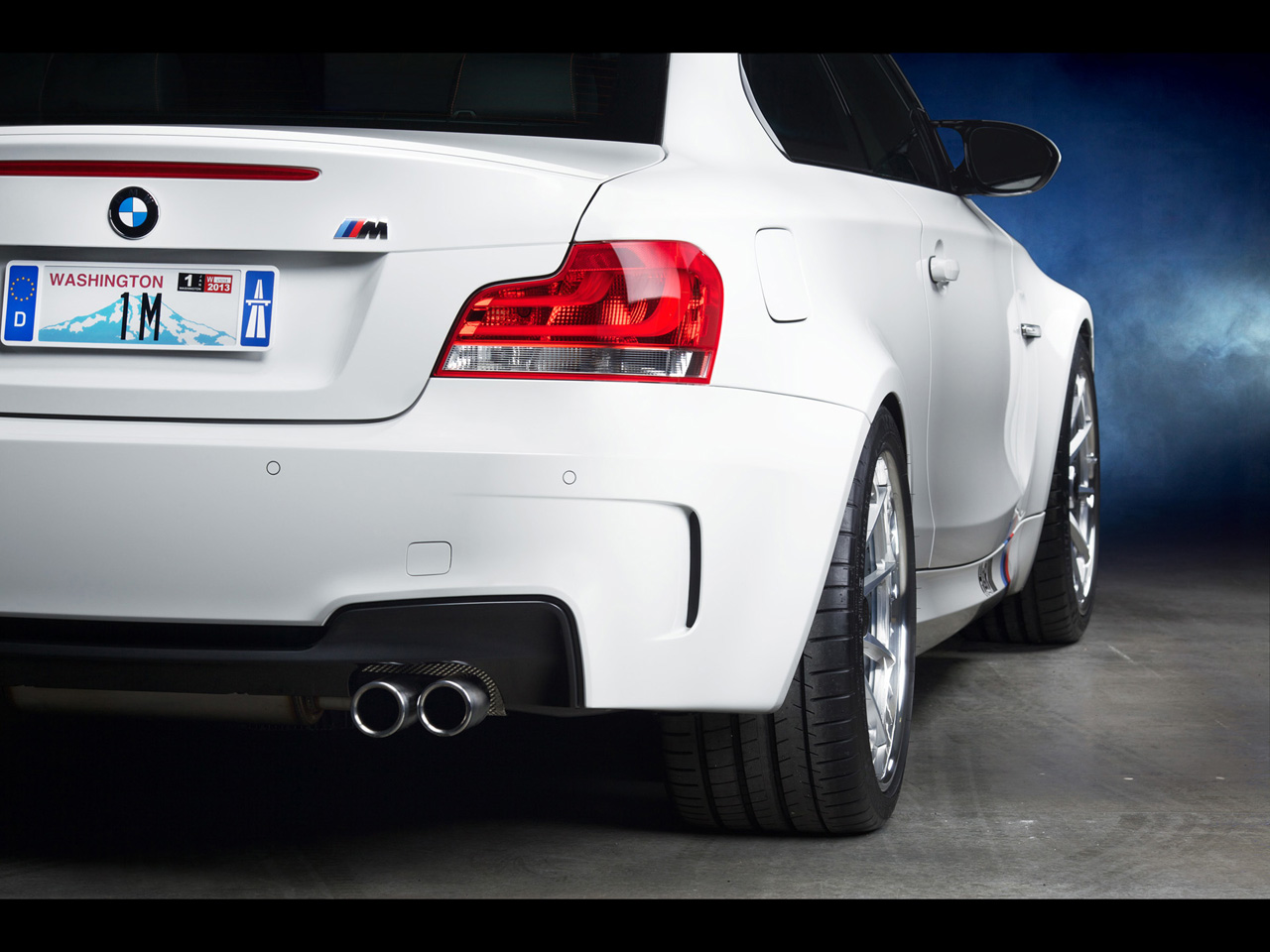 2012-H-and-R-BMW-1M-Coupe-Project-Vehicle-Section-1-1280x960